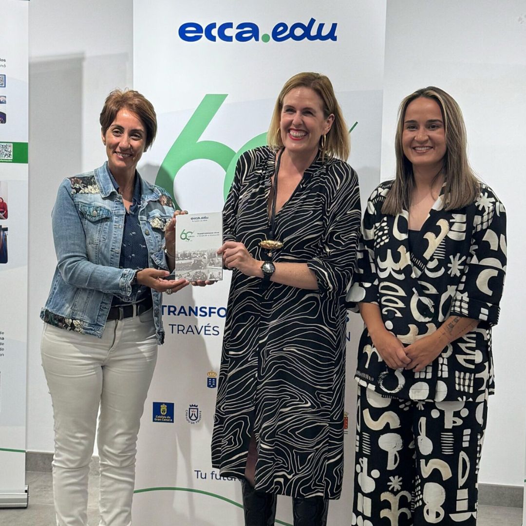 Mogán reconoce la trayectoria de ecca.edu acogiendo la exposición que rinde homenaje a sus 60 años de historia 220425 1