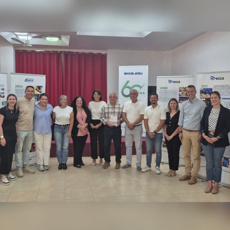 La Aldea de San Nicolás acoge la exposición de ecca.edu «60 años transformando vidas a través de la educación»