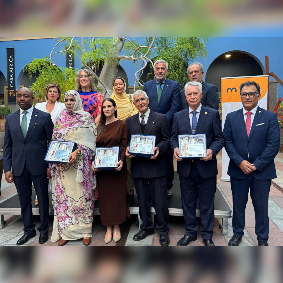 El Cuerpo Consular de Las Palmas reconoce la trayectoria de ecca.edu en su 60 aniversario_2