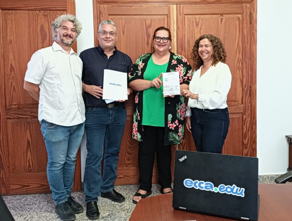 ecca.edu lleva su exposición "60 años transformando vidas a través de la educación" a El Sauzal