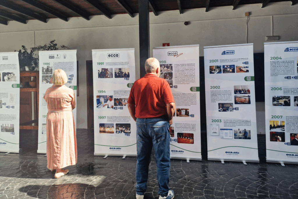 San Bartolomé celebra la llegada de la exposición itinerante del 60 aniversario de ecca (4)