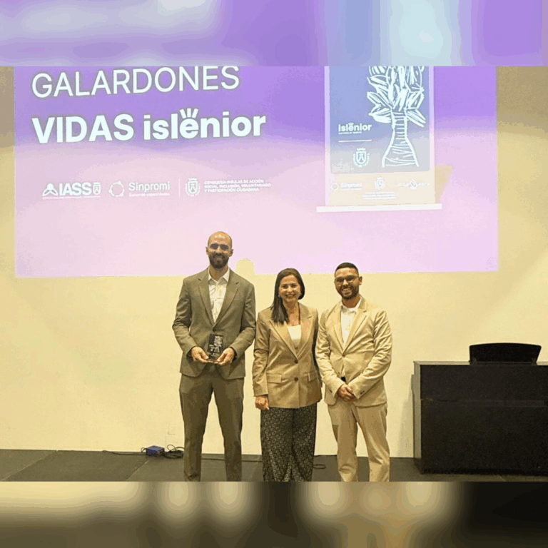 ecca.edu recibe el Reconocimiento ISLÉNIOR 2025 del Cabildo de Tenerife