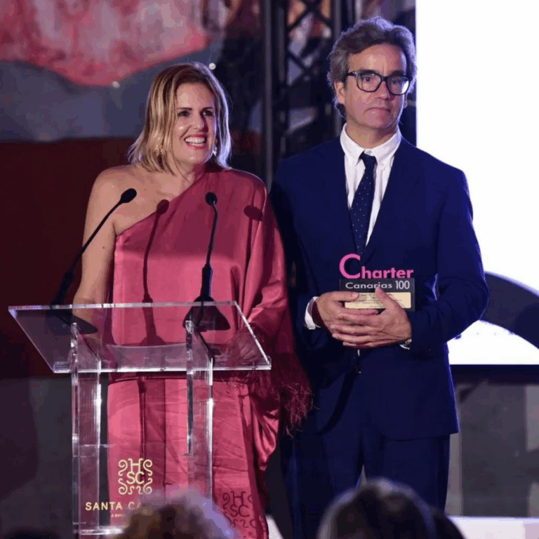 ecca.edu recibe el Premio Charter 100 Canarias 2025 en reconocimiento a su trayectoria y al impulso de la mujer canaria
