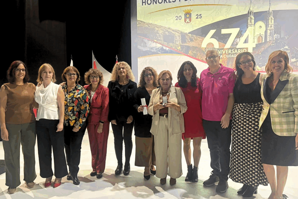 ecca.edu recibe la Medalla al Mérito Social de la ciudad de Telde _3