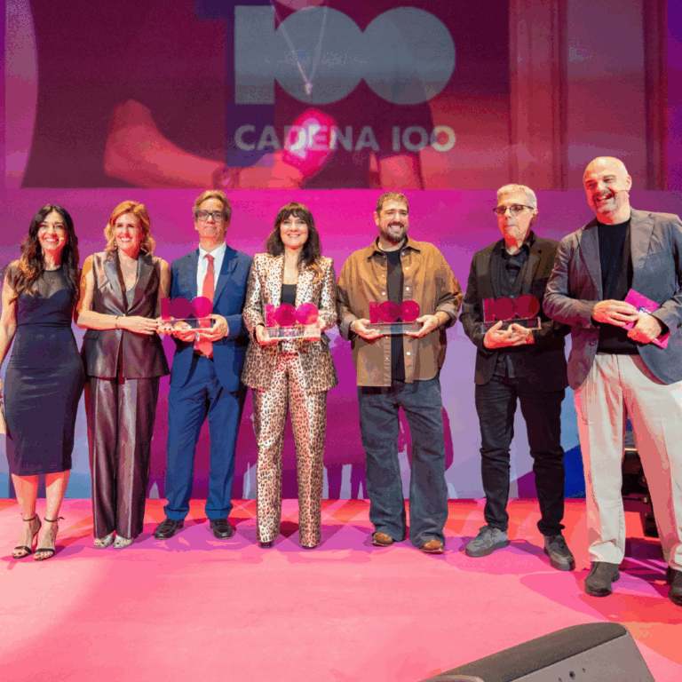 ecca.edu recibe el Número 1 de CADENA 100 por su labor educativa y sus seis décadas de trayectoria