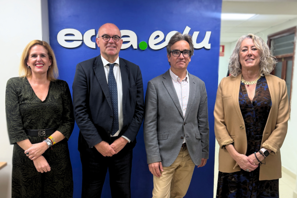 ecca.edu recibe al delegado del Gobierno en Canarias y a la subdelegada en Las Palmas para dar a conocer el trabajo formativo de la entidad 
