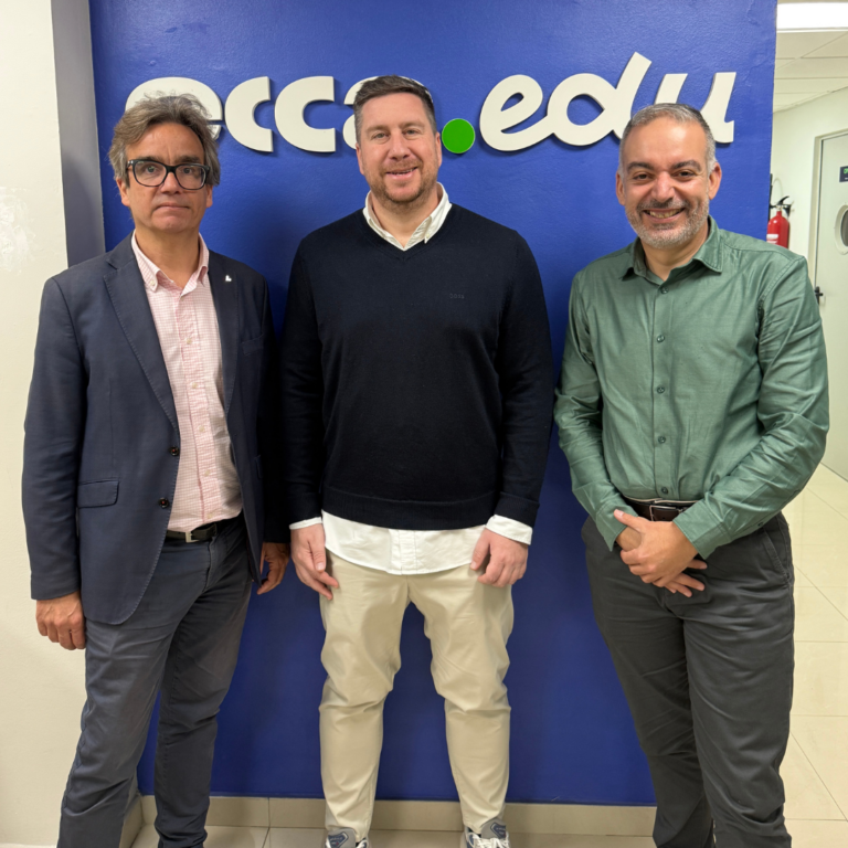 El director de Educación de Google para España, Portugal y Andorra, Gonzalo Romero, visita la sede de ecca.edu