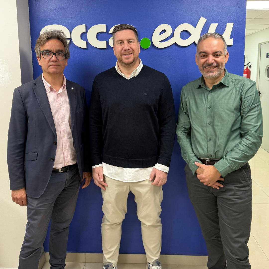 El director de Educación de Google para España, Portugal y Andorra, Gonzalo Romero, visita la sede de ecca.edu