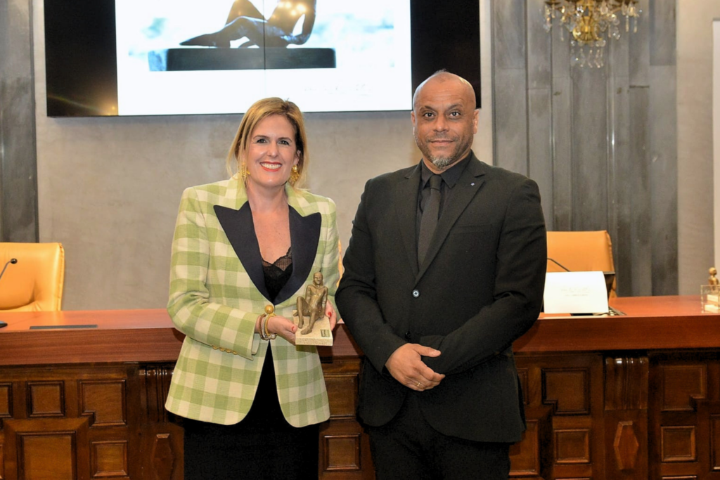 ecca.edu recibe el Premio Emilio Castelar por su compromiso con la educación y los Derechos Humanos (2)