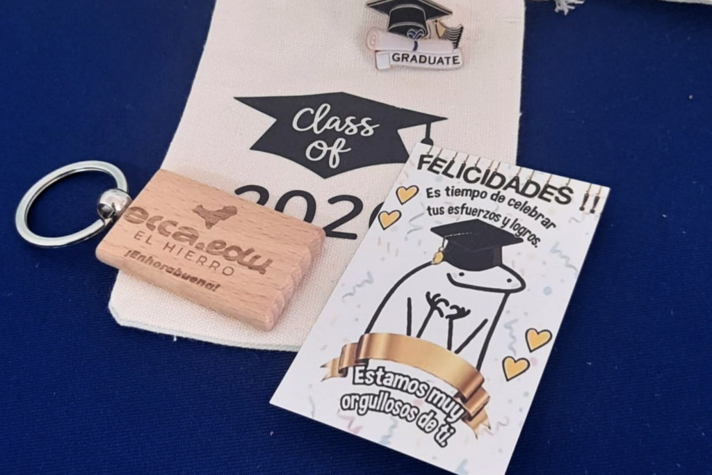 ecca.edu celebra la graduación de su alumnado en El Hierro en un emotivo acto de entrega de orlas
