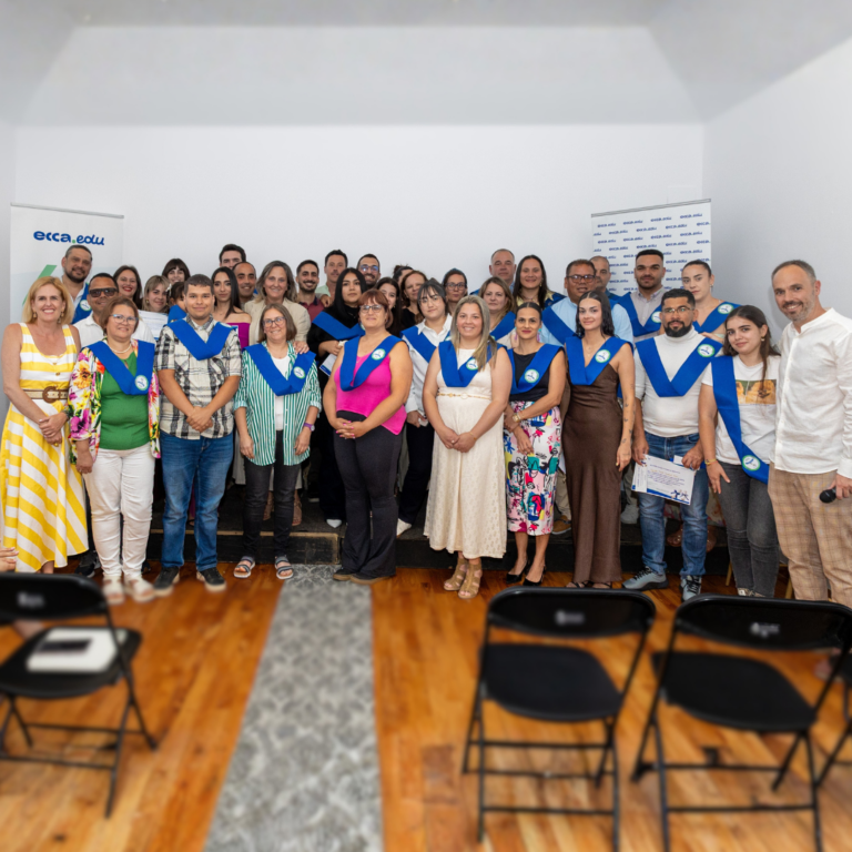 La Palma arropa al alumnado titulado de ecca.edu en su entrega de orlas y diplomas