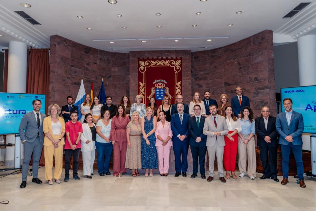 ecca.edu inaugura el curso 2026-2027 en el Parlamento de Canarias reafirmando su apuesta por la innovación tecnológica y el acompañamiento humano